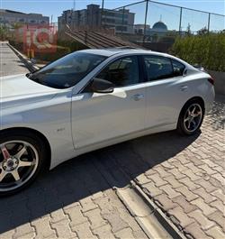 إنفينيتي Q50